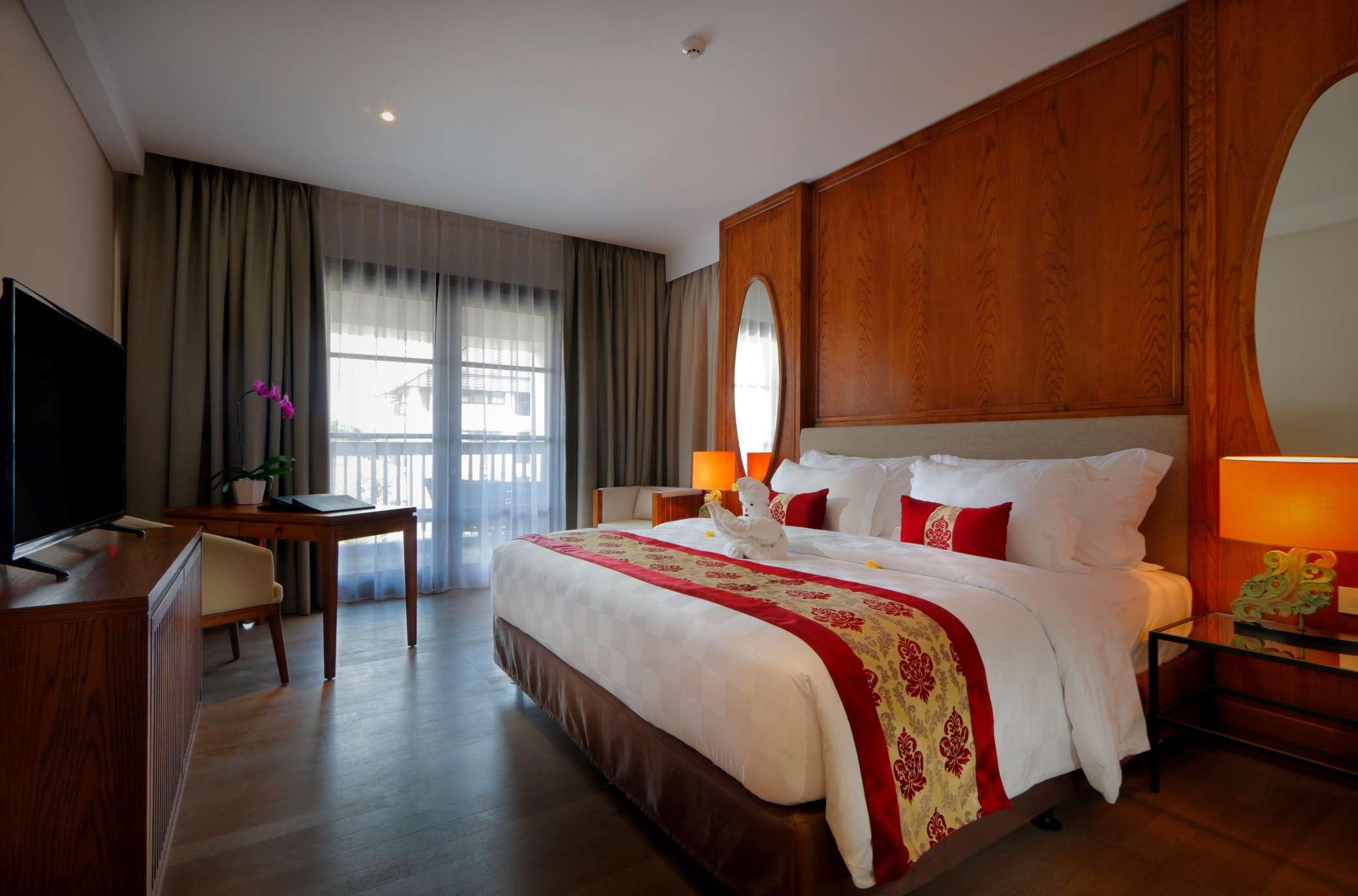 Royal Tulip Springhill Resort 5*