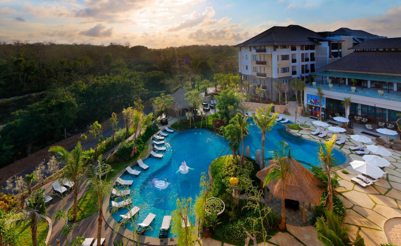 Resort Royal Tulip Springhill