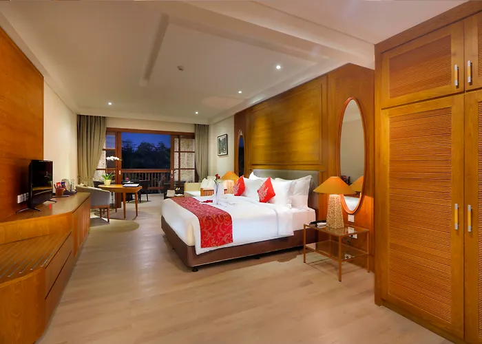 Royal Tulip Springhill Resort Jimbaran